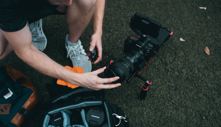 色彩心理学×动态美学，淮上区产品视频拍摄公司唤醒感官冲击力